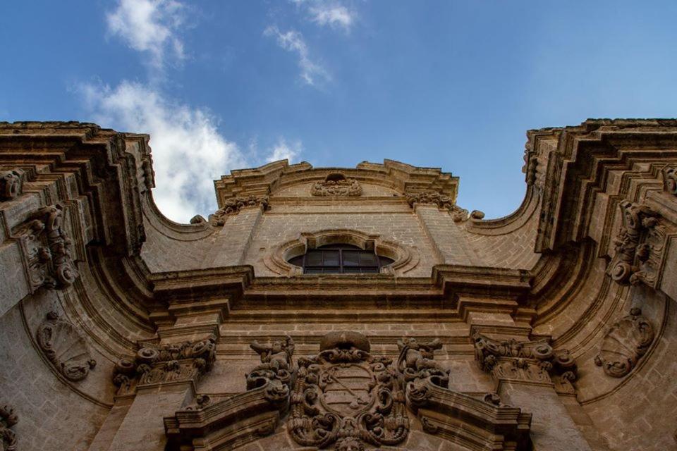 Casetta Carens Nel Centro Storico Di Nardò Exterior foto