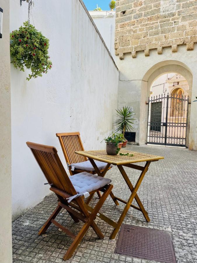 Casetta Carens Nel Centro Storico Di Nardò Exterior foto